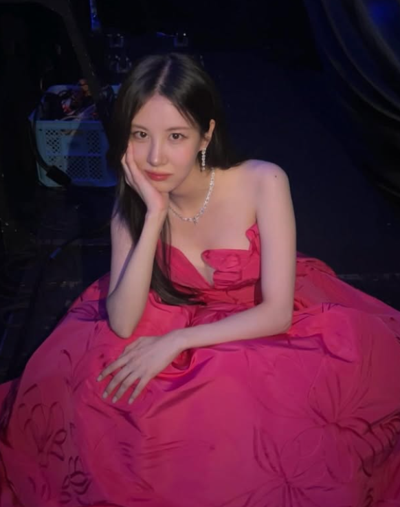 소녀시대 <b>서현</b>, <b>리드엔터</b>와 전속<b>계약</b> 활발한 활동 예고
