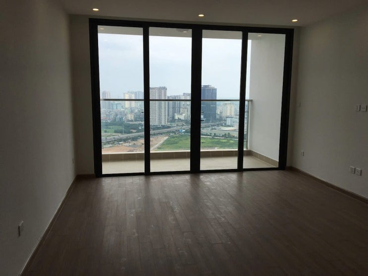  하노이 스카이레이크 S3 방4개 노옵션 호수전망 $2100 VINHOMES SKYLAKE 좋은 아파트 임대 알려드립니다