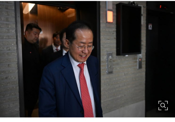 <b>홍준표</b> 은퇴 "<b>하와이</b>까지는 오지말라"