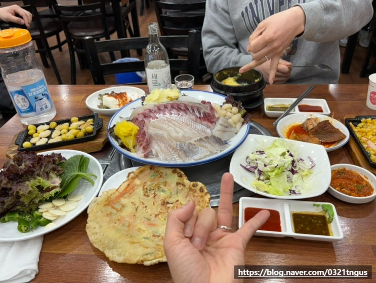  [강남역맛집] 손님이 많아서 방문해 본 강남역 횟집- '할어회토말세꼬시'