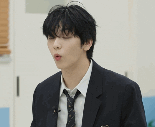 투바투 수빈 키 얼굴 모두 갖춘 청순美 (반전 매력은 덤)