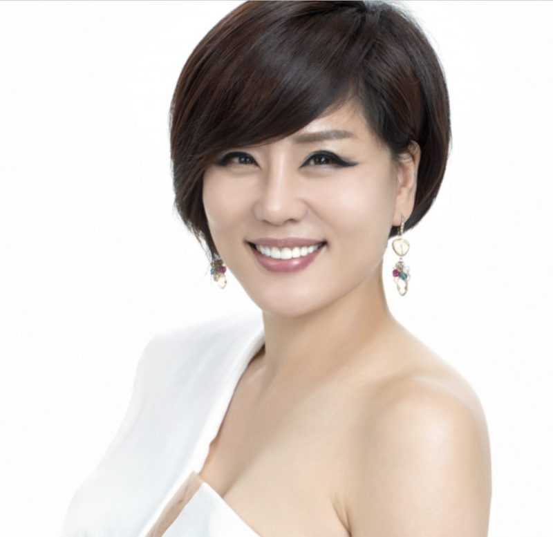 한혜진 트로트 가수 근황 결혼 남편 배우자 사별 심장마비 가족 어머니 갈색추억 4인용식탁 ....