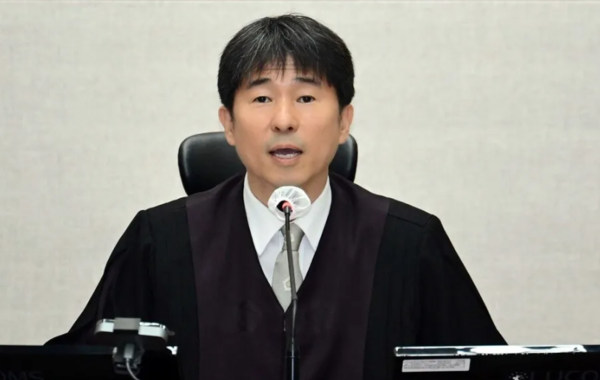 <b>지귀연</b> 룸살롱 <b>의혹</b> '추상적'이라더니…법원, 태세 전환