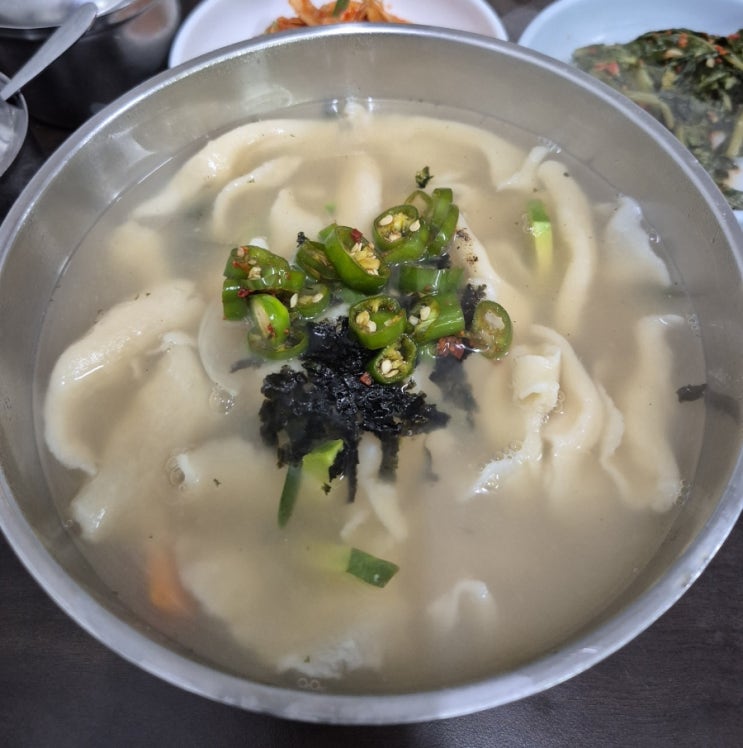  비 오는 날 생각나는 노포 수제비 맛집-을지로3가 을지수제비