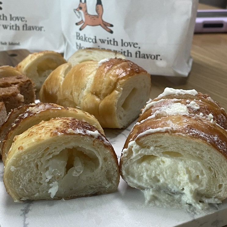  천안 신불당 소금빵 핫플 카페 맛집 ; 소금도화