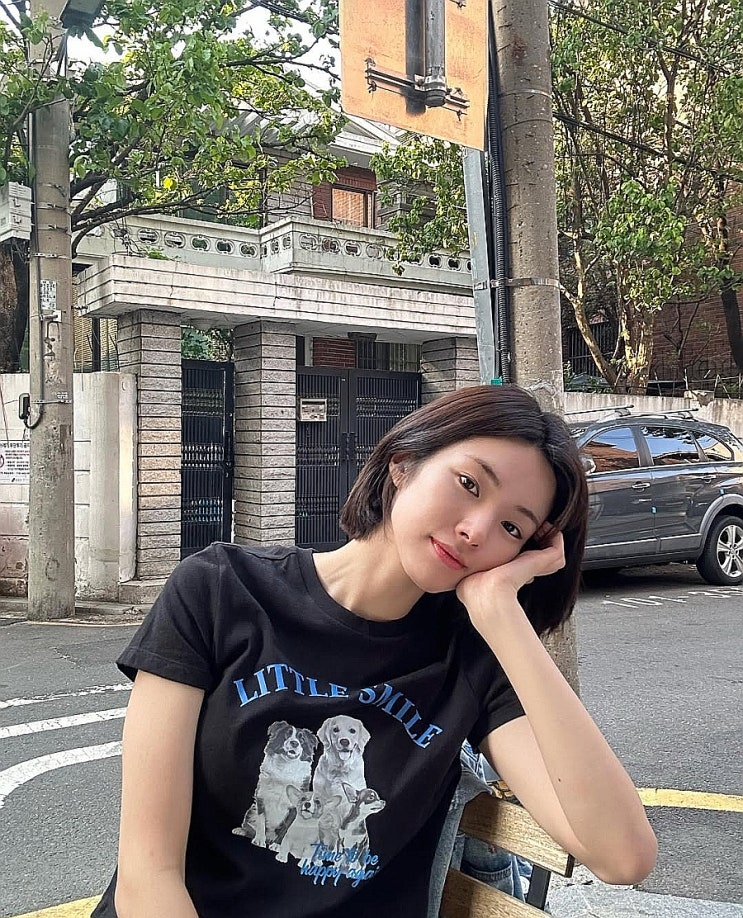 의사 집안 <b>금수저</b> 배우 <b>하영</b> 아버지 청담동 성형외과, 증조부... 