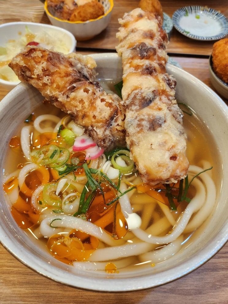  경기도 화성시에 위치한 동탄 우동 맛집 이랏샤이