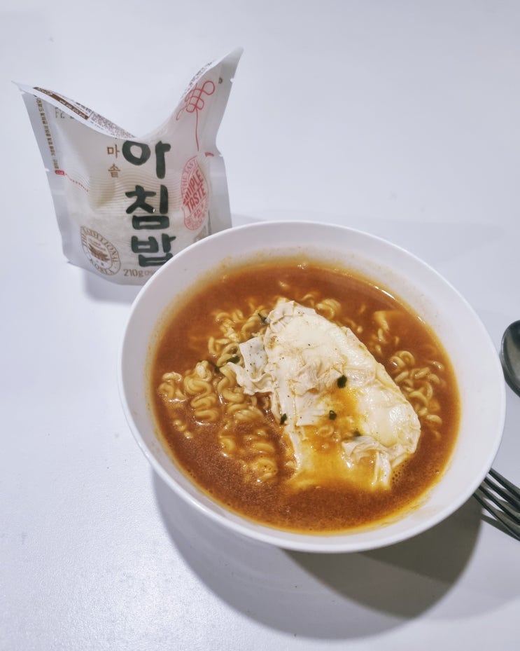  첨가물 없는 파우치밥, 아침몰 아침밥과 라면 한 그릇