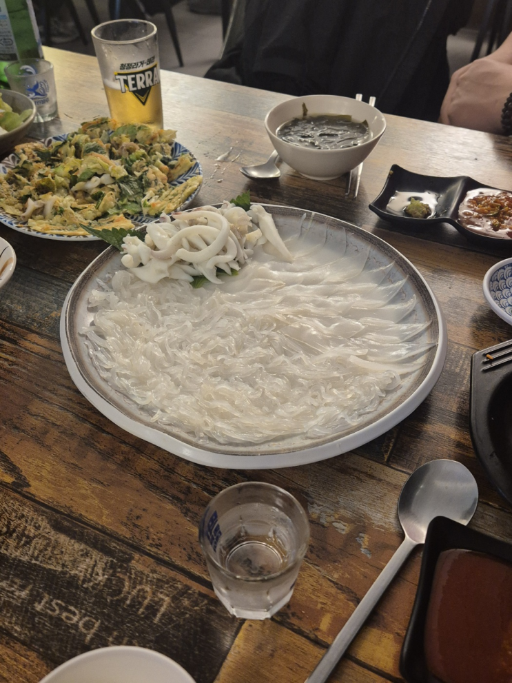  [해운대구 중동] 해운대하얀오징어집(쫀득한 실타래같은 극강의 오징어회)