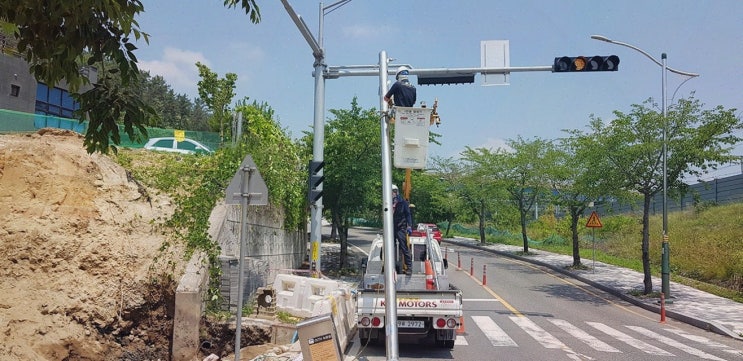  카페 오픈 전 CCTV 설치, 아이씨티온으로 안전하게!