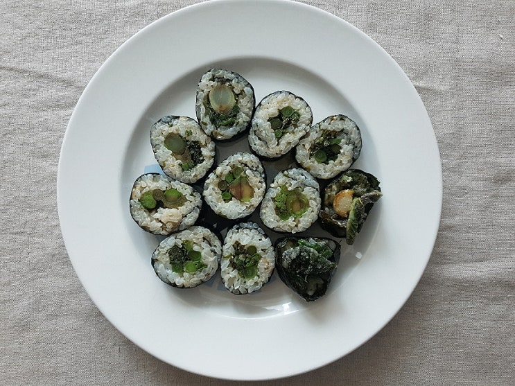  달래장아찌 땅두릅 튀김 김밥