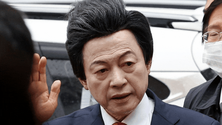 “<b>허경영 구속</b>… 기행의 끝은 쇠창살? ‘하늘궁’의 진실과... 