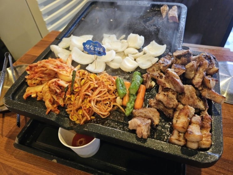  인계동삼겹살 맛집 쏘삼208 인계나혜석거리점 후기 최상급 한돈 프리미엄 소갈비살