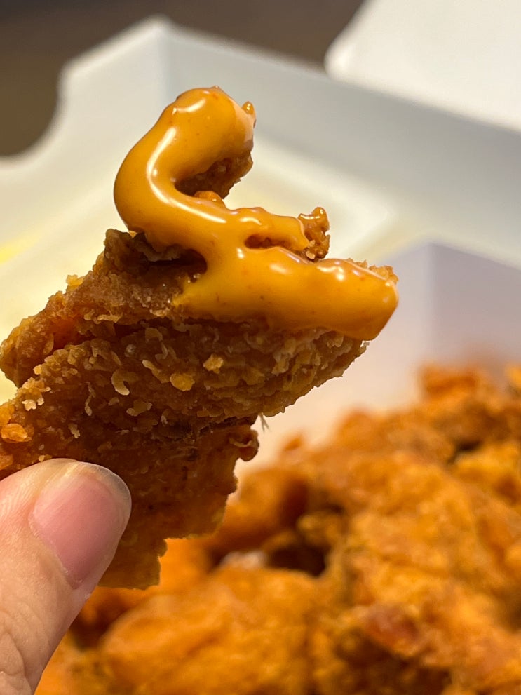  의정부 배달맛집 그럼요 당연하죠 네네치킨 신메뉴 베트남 핫스파이스 주문후기