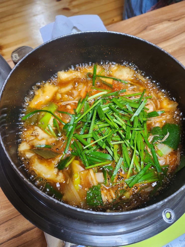  강릉 로컬 맛집 국내 얼마 없는 유명한 연곡 꾹저국탕