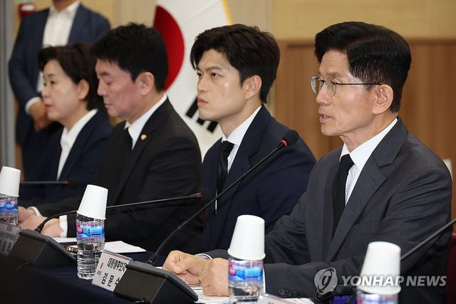  김문수, 광주 금호타이어 공장 화재에 "빨리 진화되길"