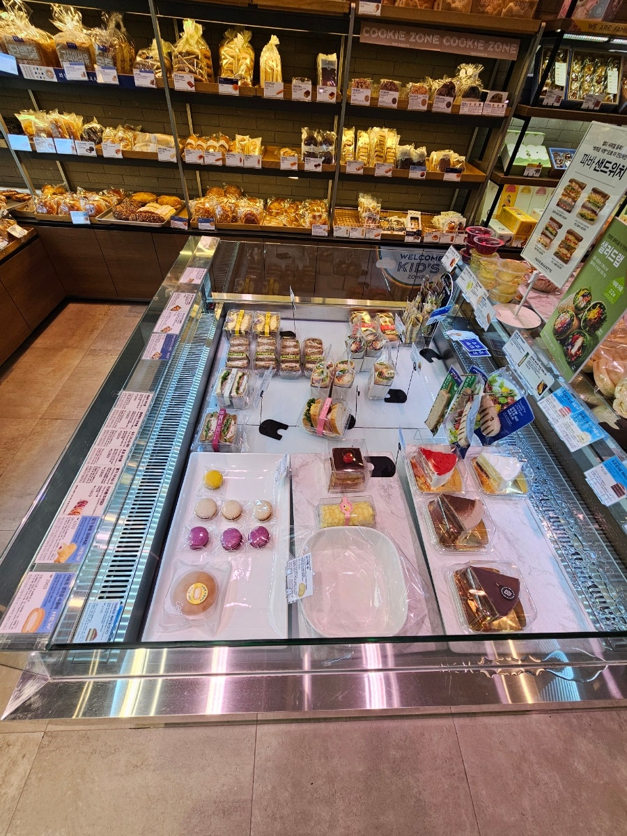 파리바게뜨 호구포역점 사진 5