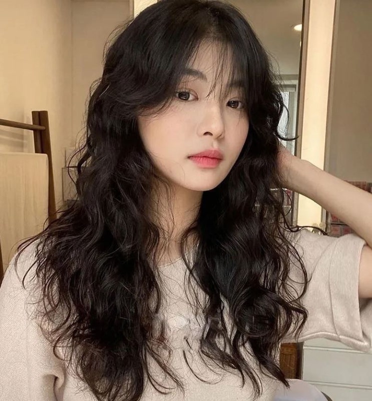  [ 신논현역미용실 ] 얼굴형 보완되는 마법 / 굵은 히피펌 / 젤리펌 / 몬도서울 은하쌤