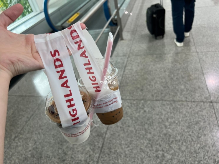 호치민공항 하이랜드커피 추천메뉴 핀디한난과 쓰어다