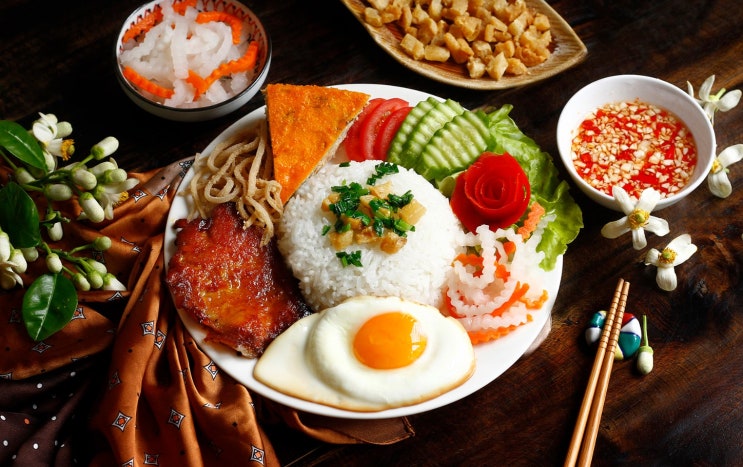  베트남 식당들 중 'Com Tam' 식당들에 대하여