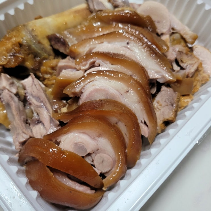  천호역맛집:[귀한족발 천호점]내돈내산후기/ 세상 촉촉해서 진짜 맛있어요!