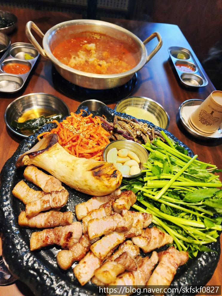  [성정동맛집] 삼겹살에 한우대창짜글이와 미나리가 세트로, 산장삼겹 성정점
