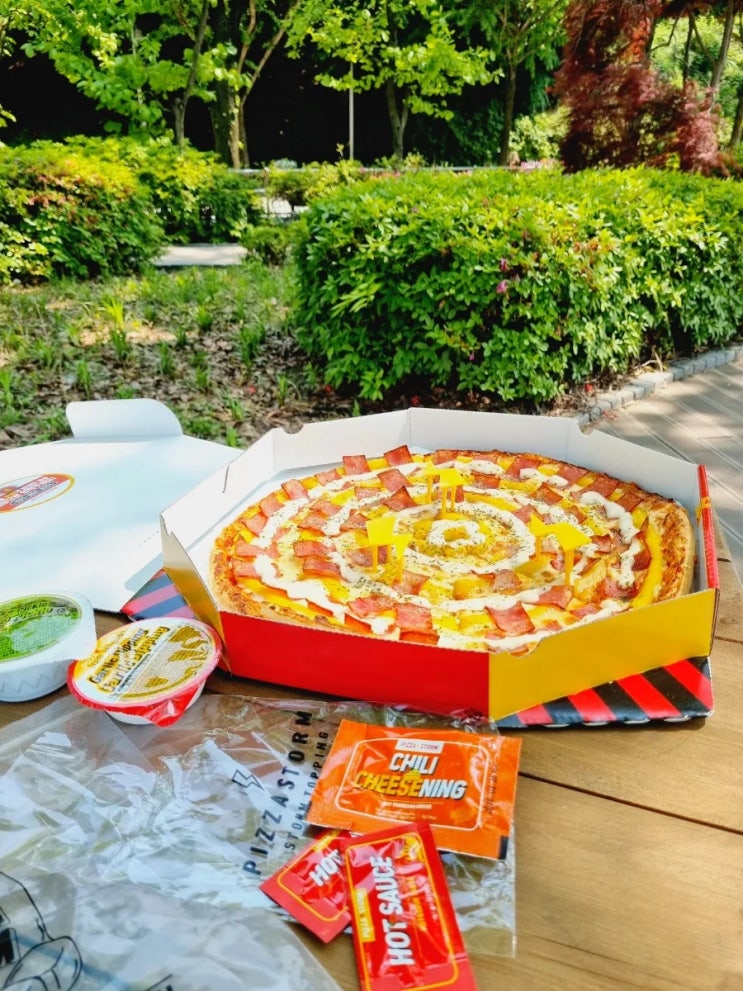 동두천 피자 토핑듬뿍 피자스톰 야외 피자 즐기기 🍕
