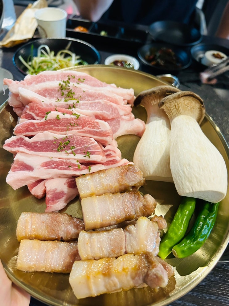  [어린이대공원역 맛집] 재방문하고픈 프리미엄 숙성 고기집, 영화돈