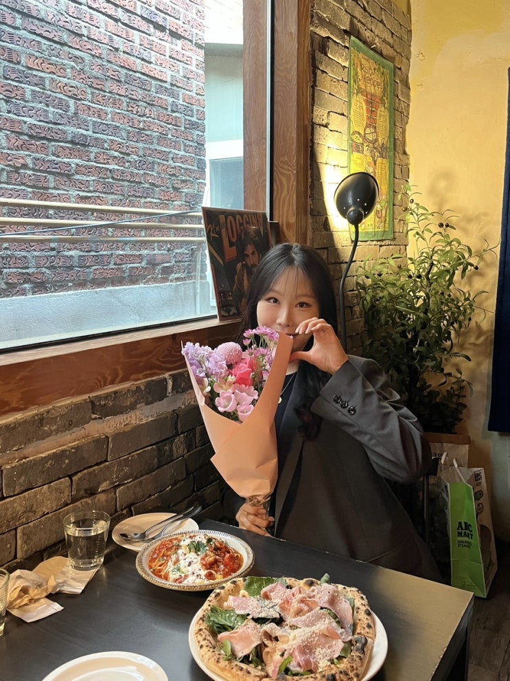  뚝섬역 맛집 성수동 파스타 화덕피자 맛집 데이트하기 좋은 누메로도스