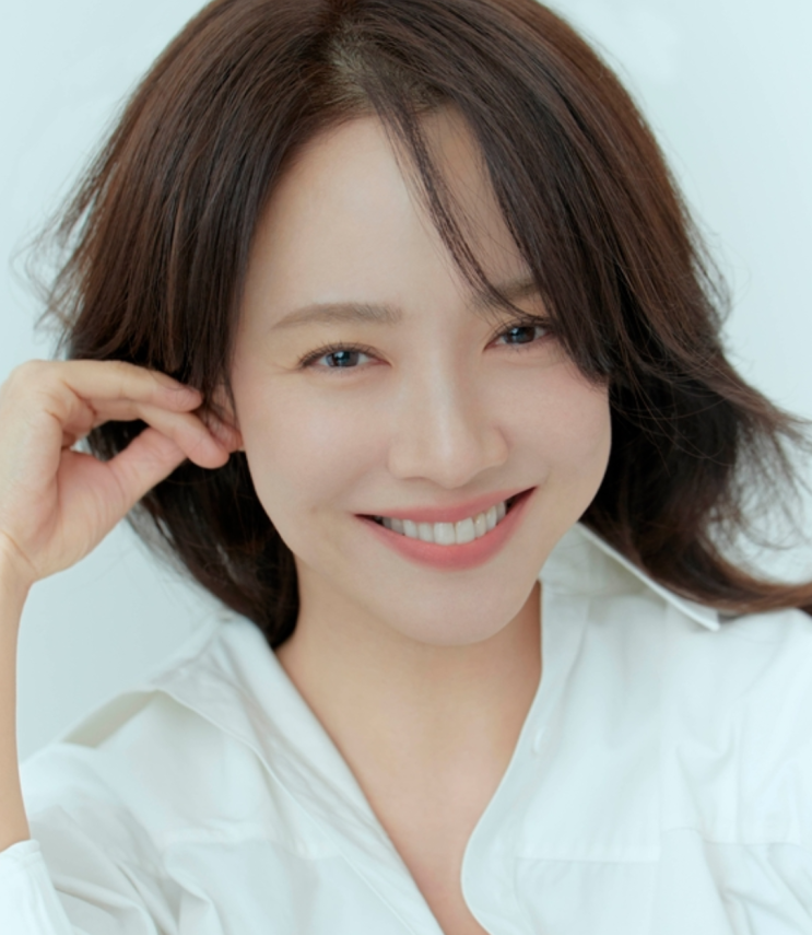 <b>송지효</b> 근황 결혼 연애 김종국 <b>결혼관</b> 과거사진 사업 브랜드... 