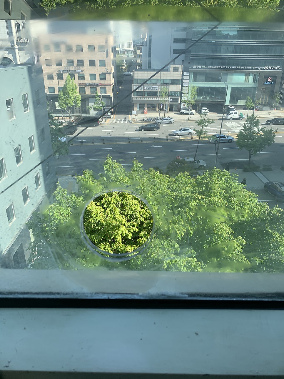평택 매장에어컨배관설치 이중유리타공업체