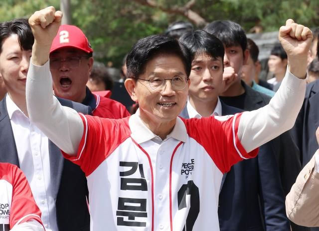  호사카 유지 "김문수 뉴라이트 망언, 매국·망국 행위 척결해야"