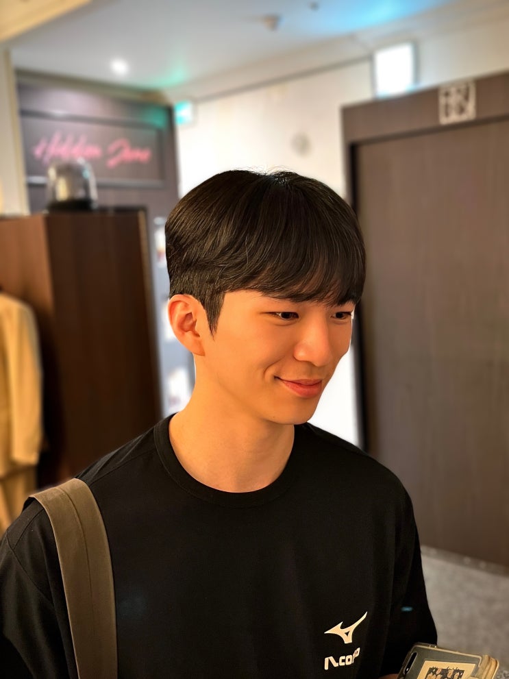 깔끔하면서도 세련된 위례 남자머리 추천 4!