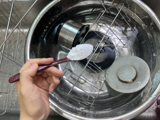 싱크대녹이나 얼룩이 생겼다고요? 간단한 싱크대 녹 제거하는 방법