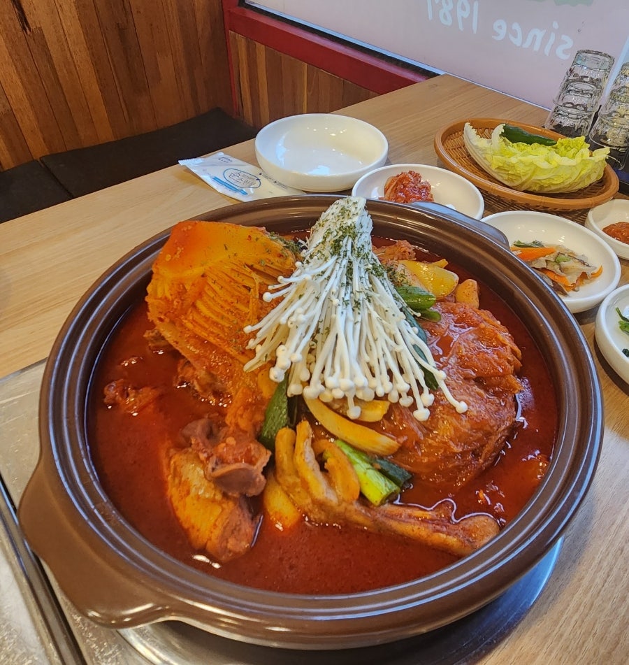 사절리닭집 부송점 사진 6