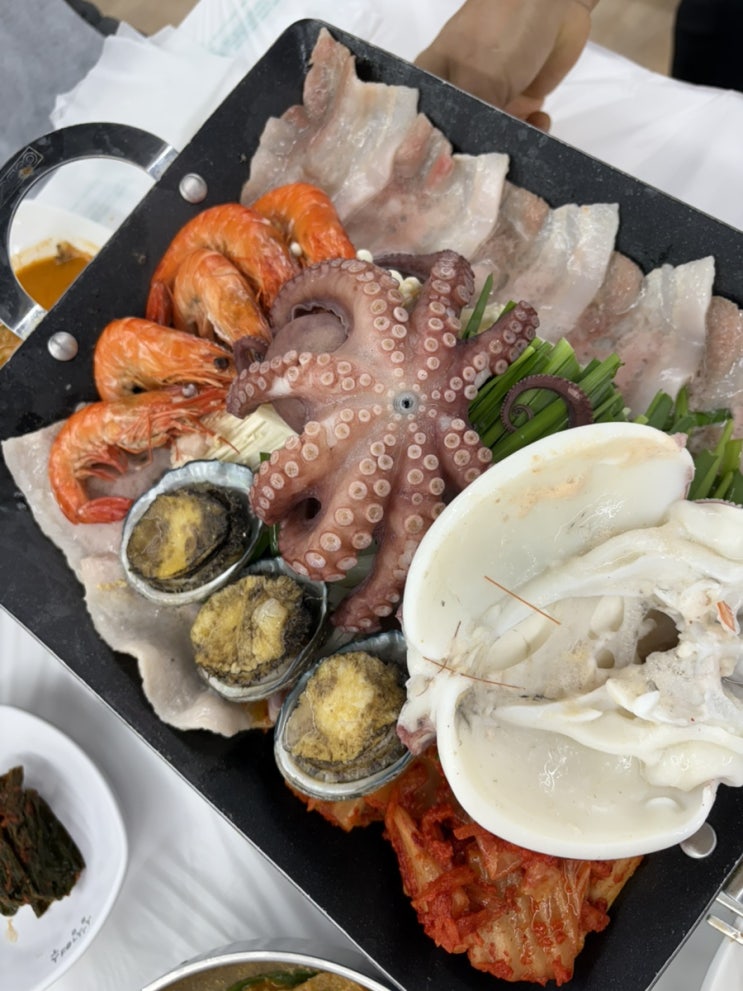  여수 서대회 + 삼합 +장어탕 (부모님 만족 맛집, 웨이팅 없는 현지인 맛집)