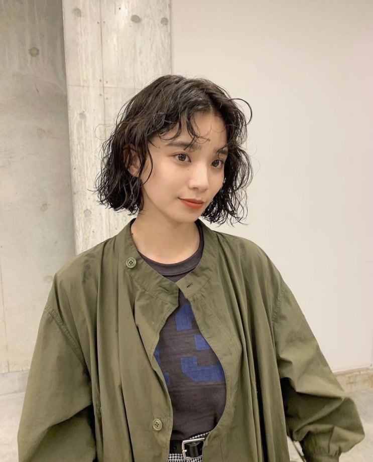  [ 신논현역미용실 ]살짝 풀린 듯한 컬감 , 빈티지 펌이 주는 여리함 / 단발 빈티지 펌 / 몬도서울 은하쌤