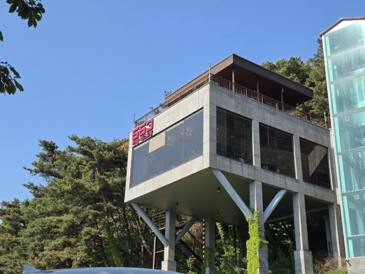  치악산 전경이 한눈에 보이는 가장 원주에서 가장 높은 카페 553카페 다녀온 후기