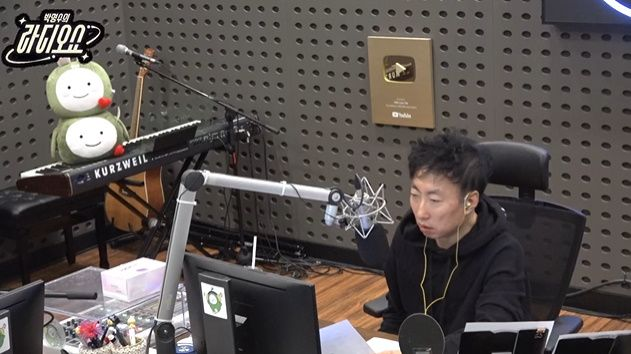  박명수 "릴스·쇼츠 안 봐야 성공하는 시대...나도 노력 중" (라디오쇼)