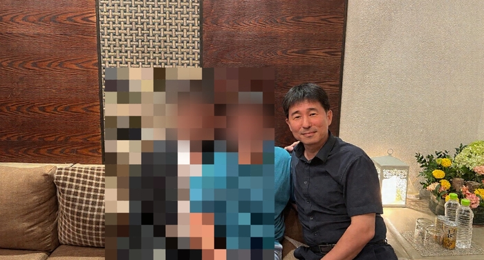 민주당, '<b>지귀연 판사</b> 룸살롱 접대<b>의혹</b>' 사진 공개 : 진실을... 
