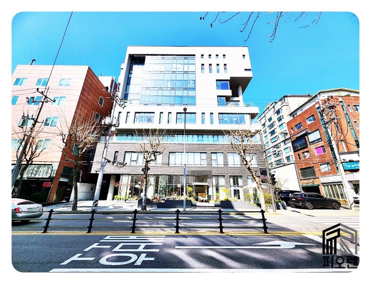  서초동사무실임대 - 서초역 도보 10분, 테라스 포함 단독층 오피스 내부 인수 기회!