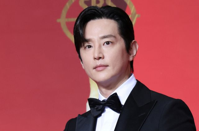  '최명길 조카' 권율 품절남 된다… "예비신부는 비연예인"