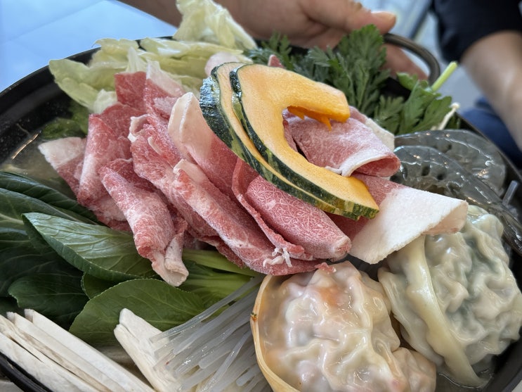  독립기념관 근처 수제만두전골 칡냉면 천안 맛집 전골식당 오미오미