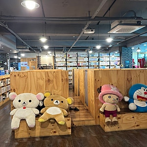 창원 상남동 만화카페 누버서 넷플릭스 등 OTT 방 시청 가능한 상남동 놀거리