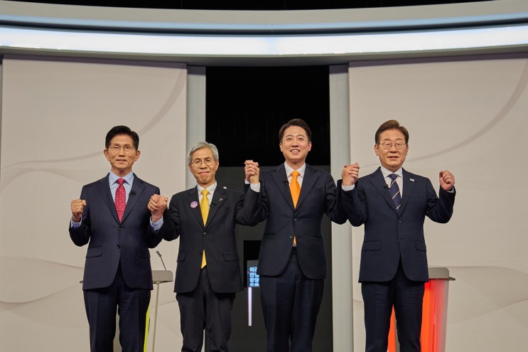 2025년 6.3 대선 첫 TV 토론[경제분야] "이재명-<b>김문수</b>, '셰셰... 