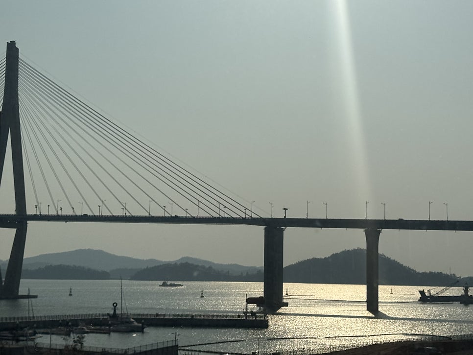 끋집 사진 3