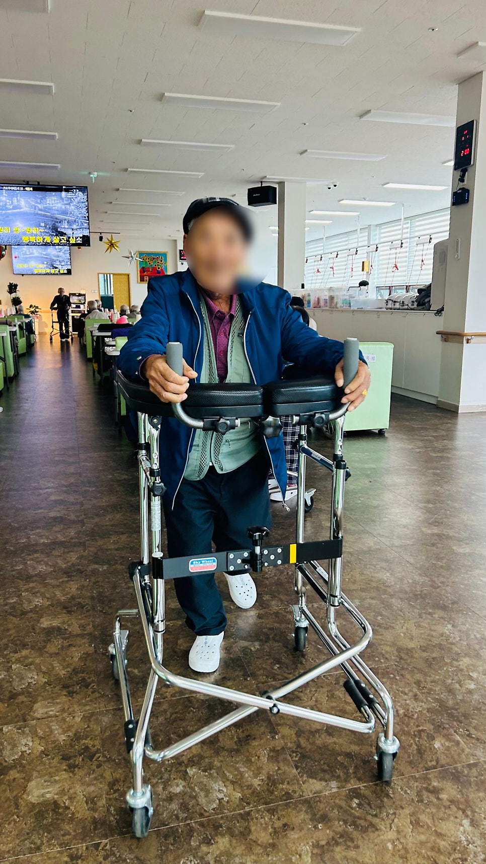 보령대천해수욕장주간보호센터 금빛사랑주야간보호센터 어르신 맞춤 건강 프로그램