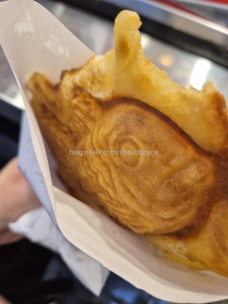  서울붕어베이커리 강남역 붕어빵 팥붕 슈붕 에그베이컨 멕시칸 치즈피자 간식