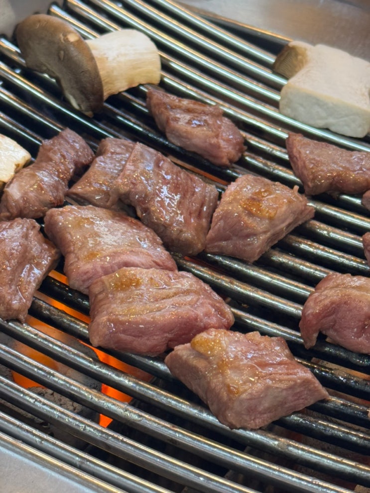  서울 익선동 을지로 고깃집 야장은 광주집 (삼겹살 추천)