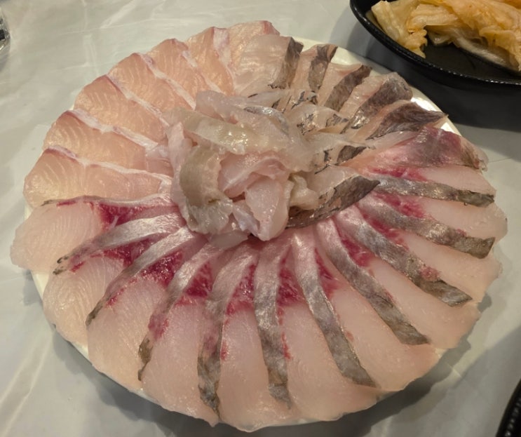  창원 국내산 회와 새우구이를 맛있게 가성비있는 술집 어판장 상남점
